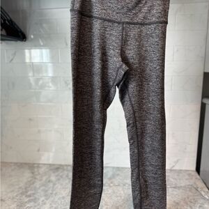 Gray marled Athletic Leggings Lululemon wunder under
